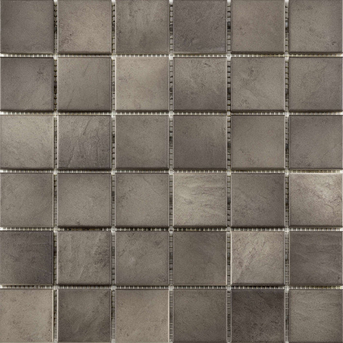 Bärwolf Grip mineralbraun 31,4x31,4 cm Glasierte Keramik GTM-16805