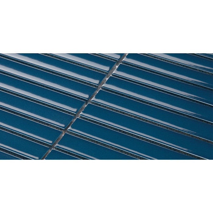 Bärwolf KIT-23007 STRIPES pure blue glossy chip 145x20 mm, concave 30x30 cm